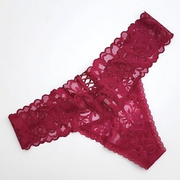 Victoria's Secret Thong String Red Wine Lace Panty  Bottom Size Medium - Picture 1 of 8